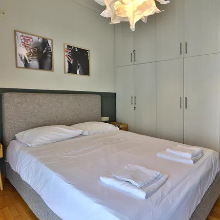 Cosy Apartment In Glyfada Athens Exterior photo